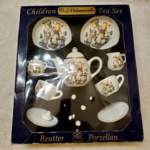 Hummel tea set NIB